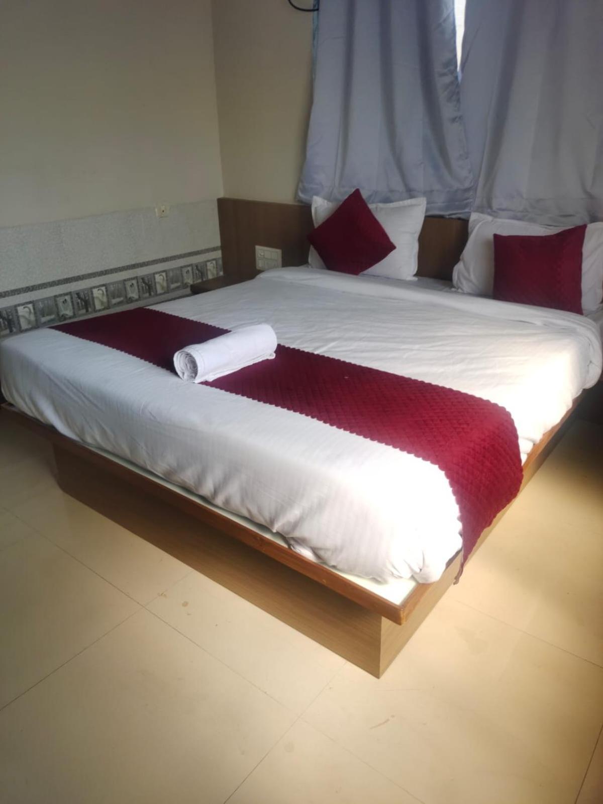 Hotel Sun Bright Residency Badlapur Extérieur photo